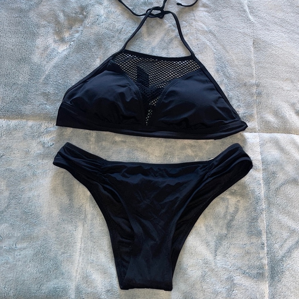❤️NWOT!❤️ Xhilaration  2 piece swimsuit.